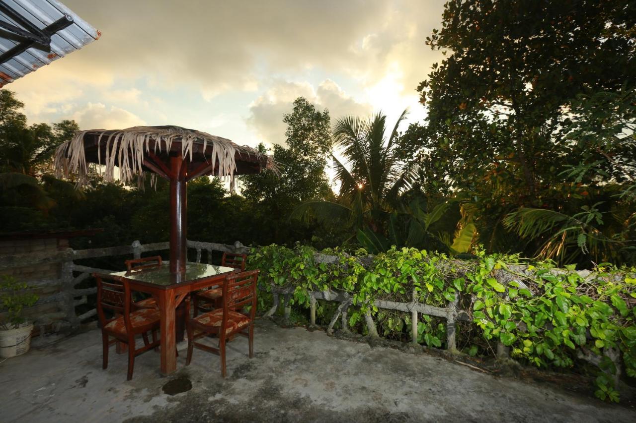 Galle Paradise Inn Buitenkant foto
